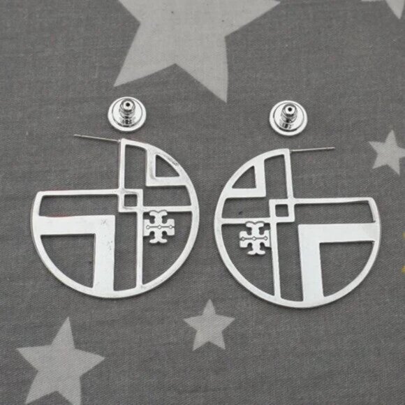 Tory Burch Chevron Hoop Statement Earrings in Silver - Picture 4 of 4